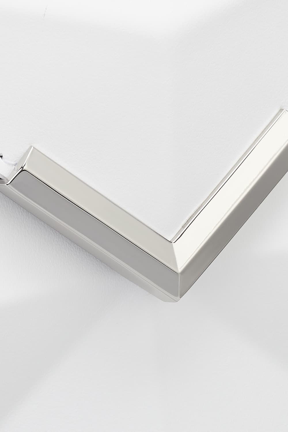 24 엑스백 스몰 크로스바디백 화이트/실버 N1XB282WH1