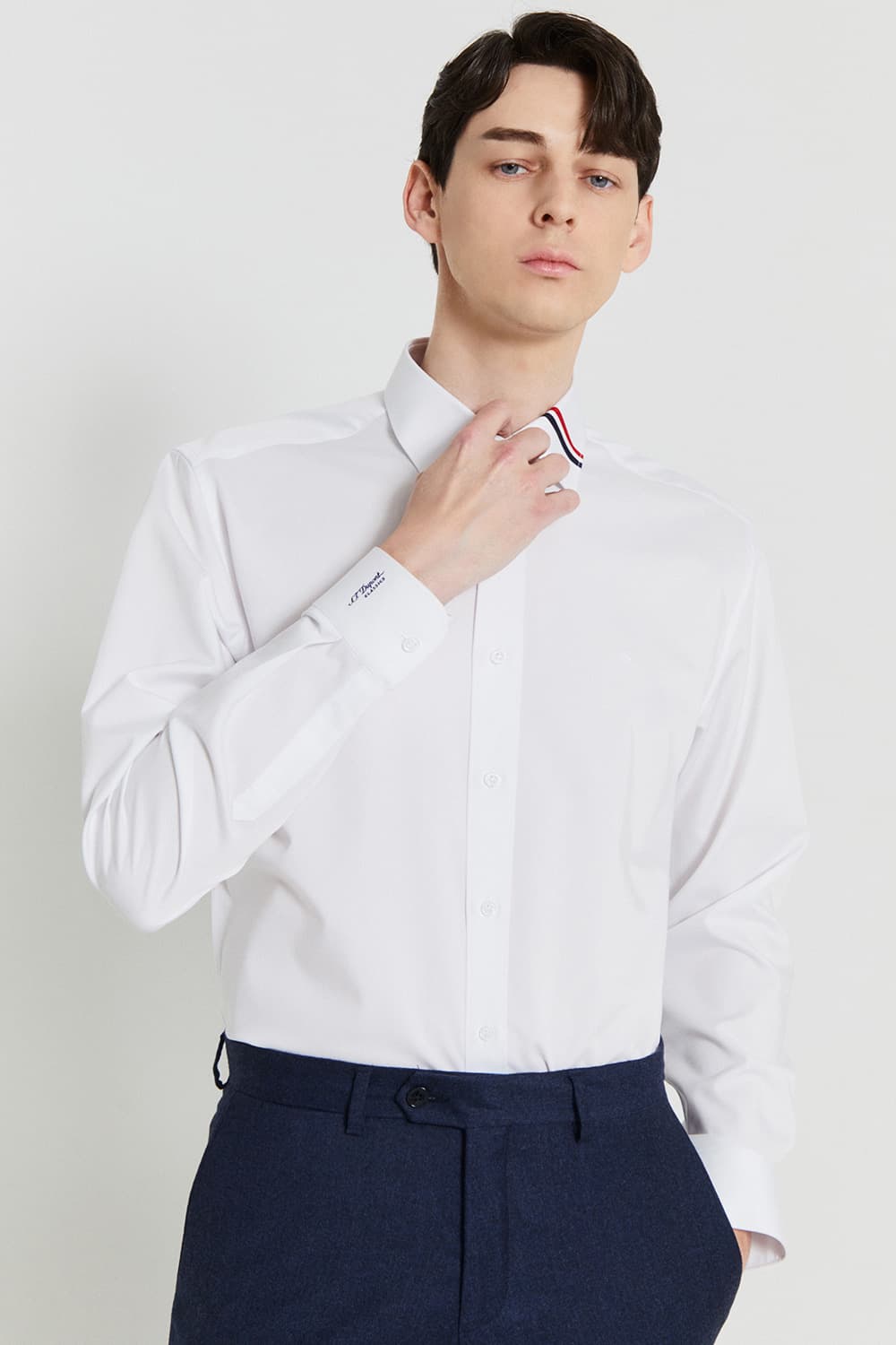 카라 트리콜로르 953 컴포터블 셔츠 화이트 SE4SM22LS953SWH