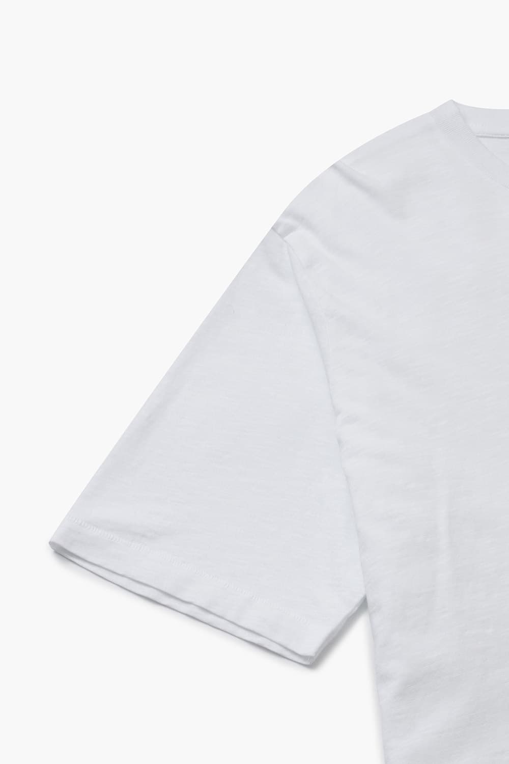 코튼 포켓 크루넥 반소매 티셔츠 BB70303 01