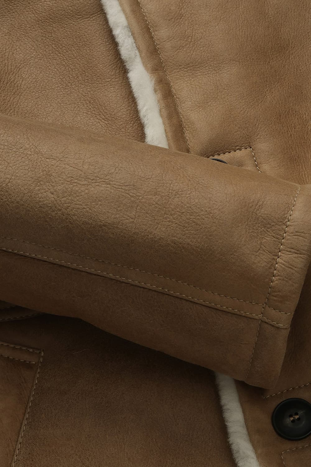 램 스킨 하프 무스탕실루엣 브라운 RE4FMMALE804R85