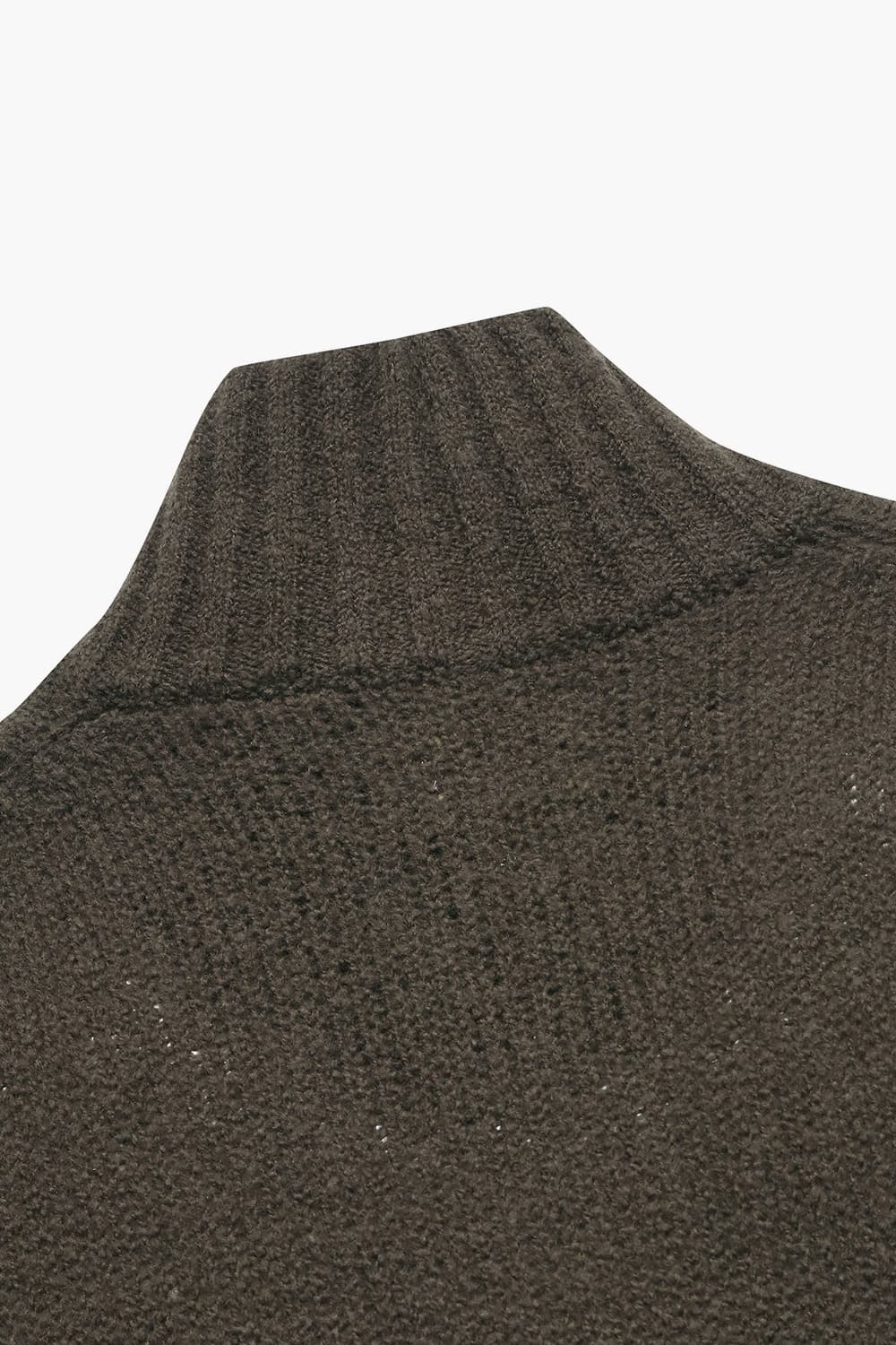 울100 ZIPPED SWEATER 카키 니트 QE4FMDBKN101Q78