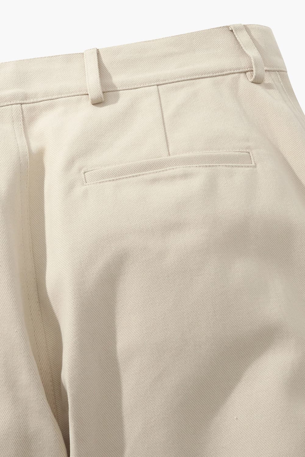 면100 BALLOON TROUSERS 아이보리 팬츠 QE4FMDBPT102Q14