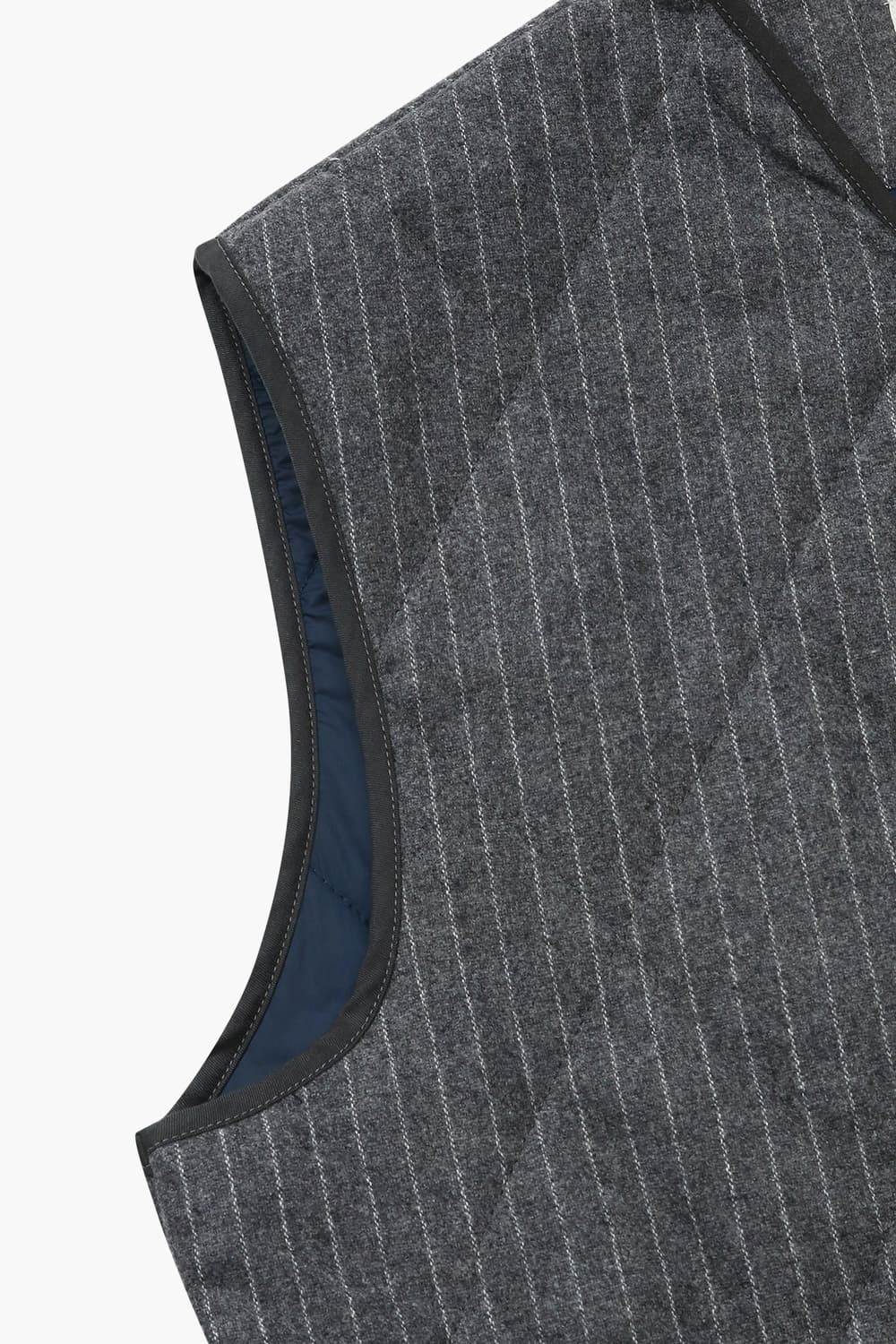 울믹스 VIC 그레이 아우터 QE4FMHTOT115Q94