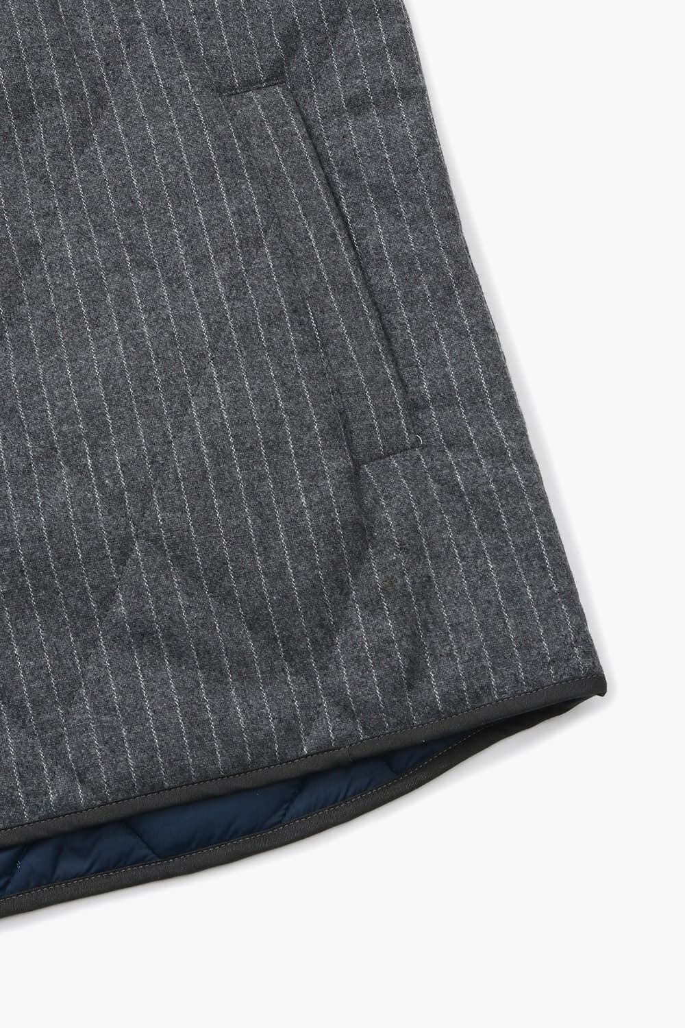 울믹스 VIC 그레이 아우터 QE4FMHTOT115Q94