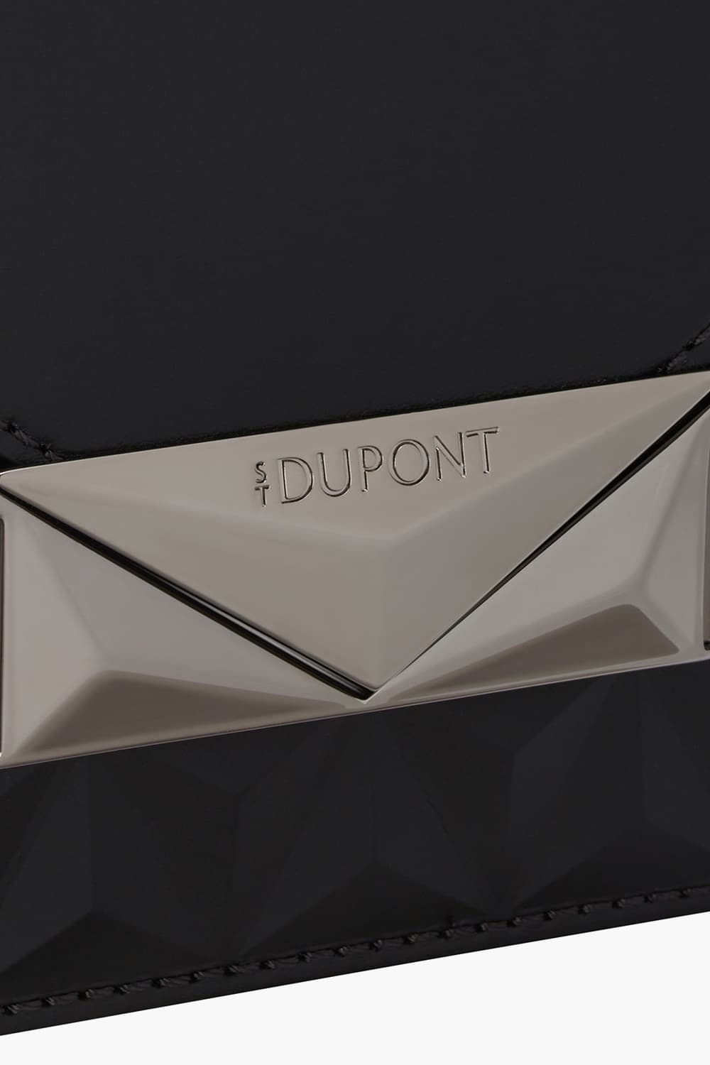 24 에이펙스 나노 트렁크 블랙 N1AX191BK1