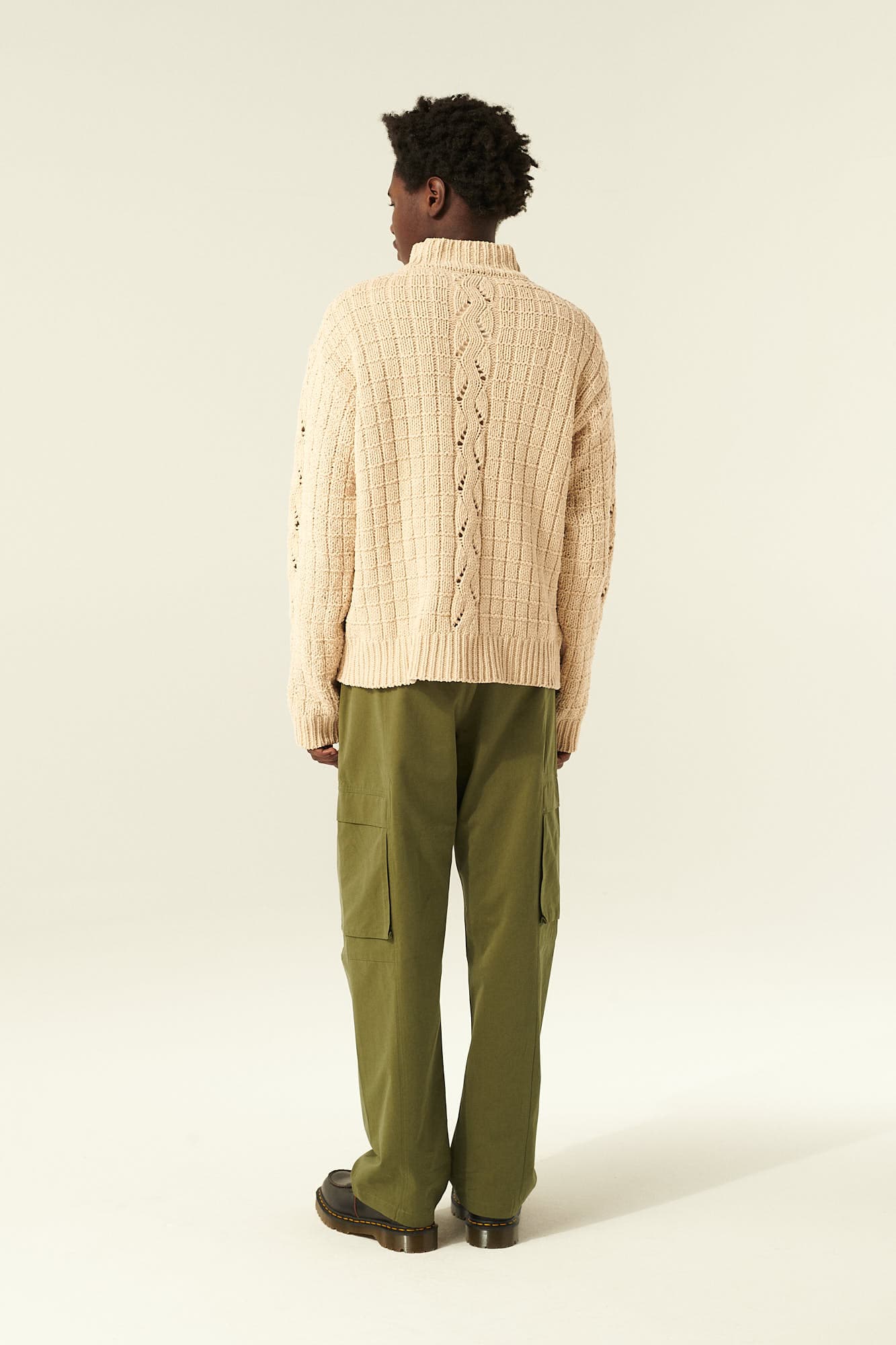 면100 Kamil knit 아이보리 니트 QE4FMRDKN101Q13