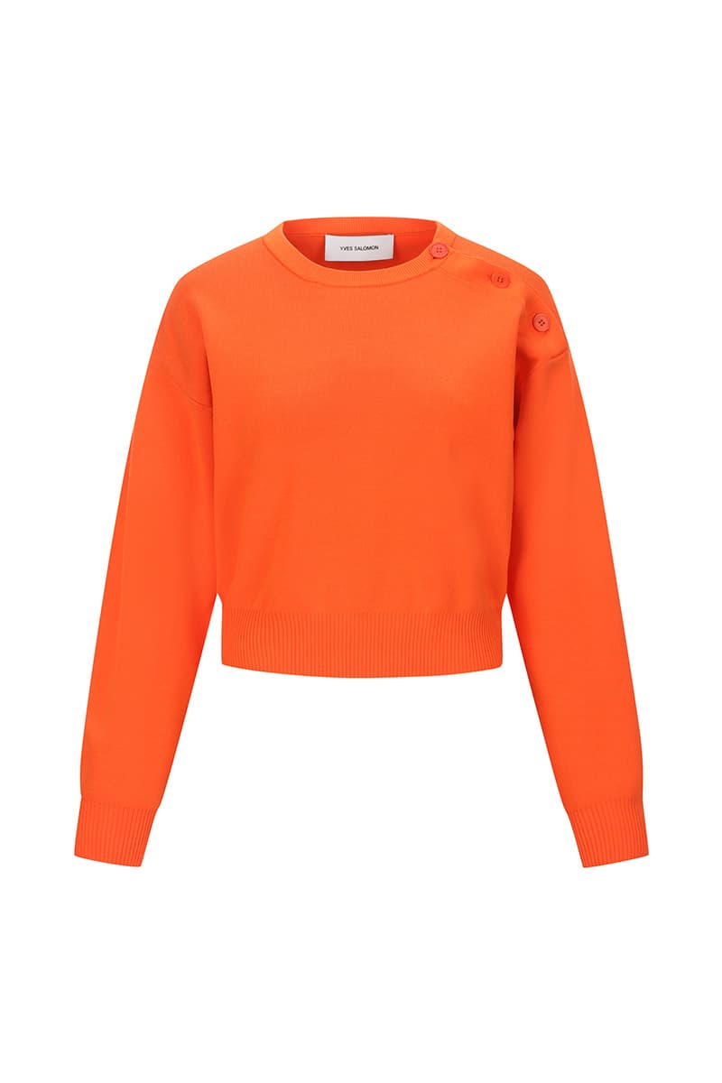 숄더버튼 크롭 니트 CE3SFYSTP029C22