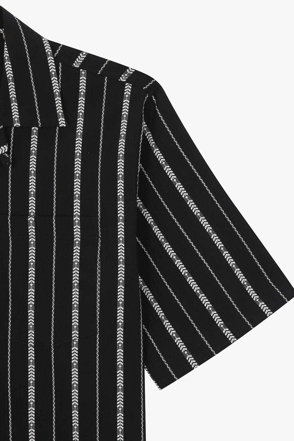 코튼 일러스트 스프라이프 테일러드 카라 반소매 셔츠 25-2 3770249BES