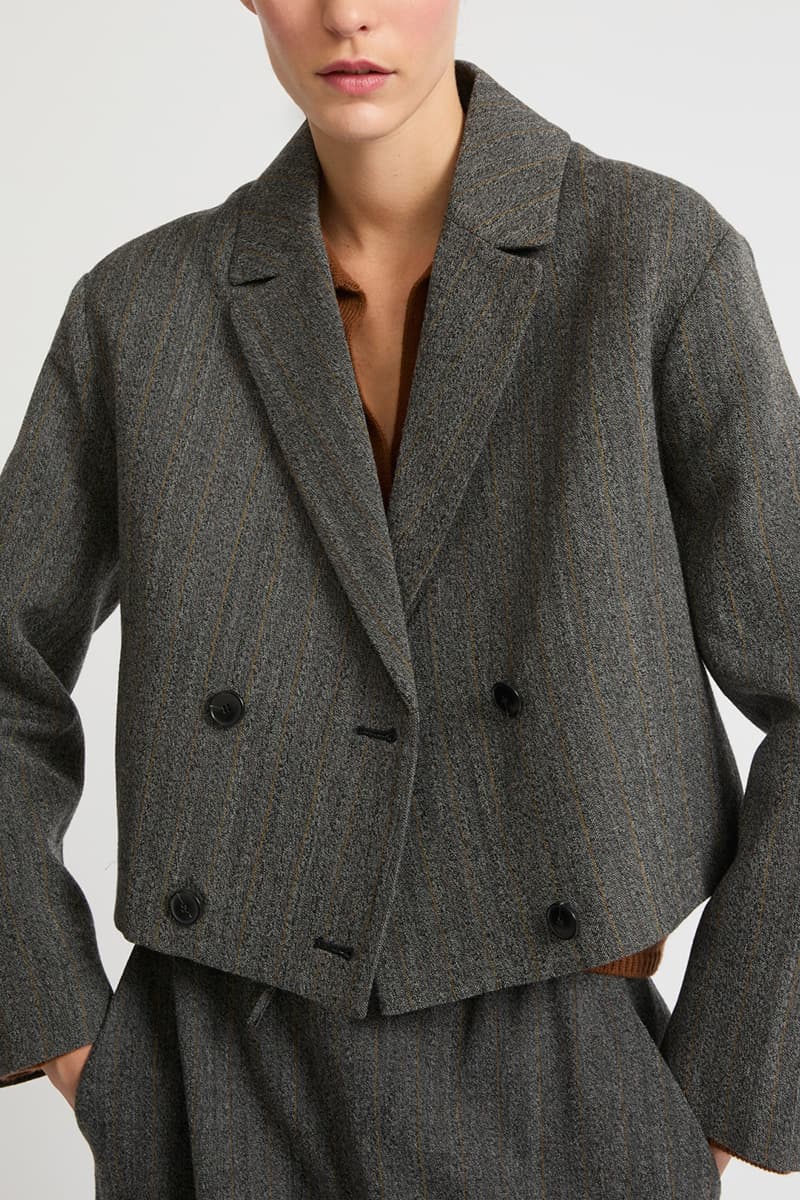 베스티 숏 자켓 CE4WFCTJA009C06