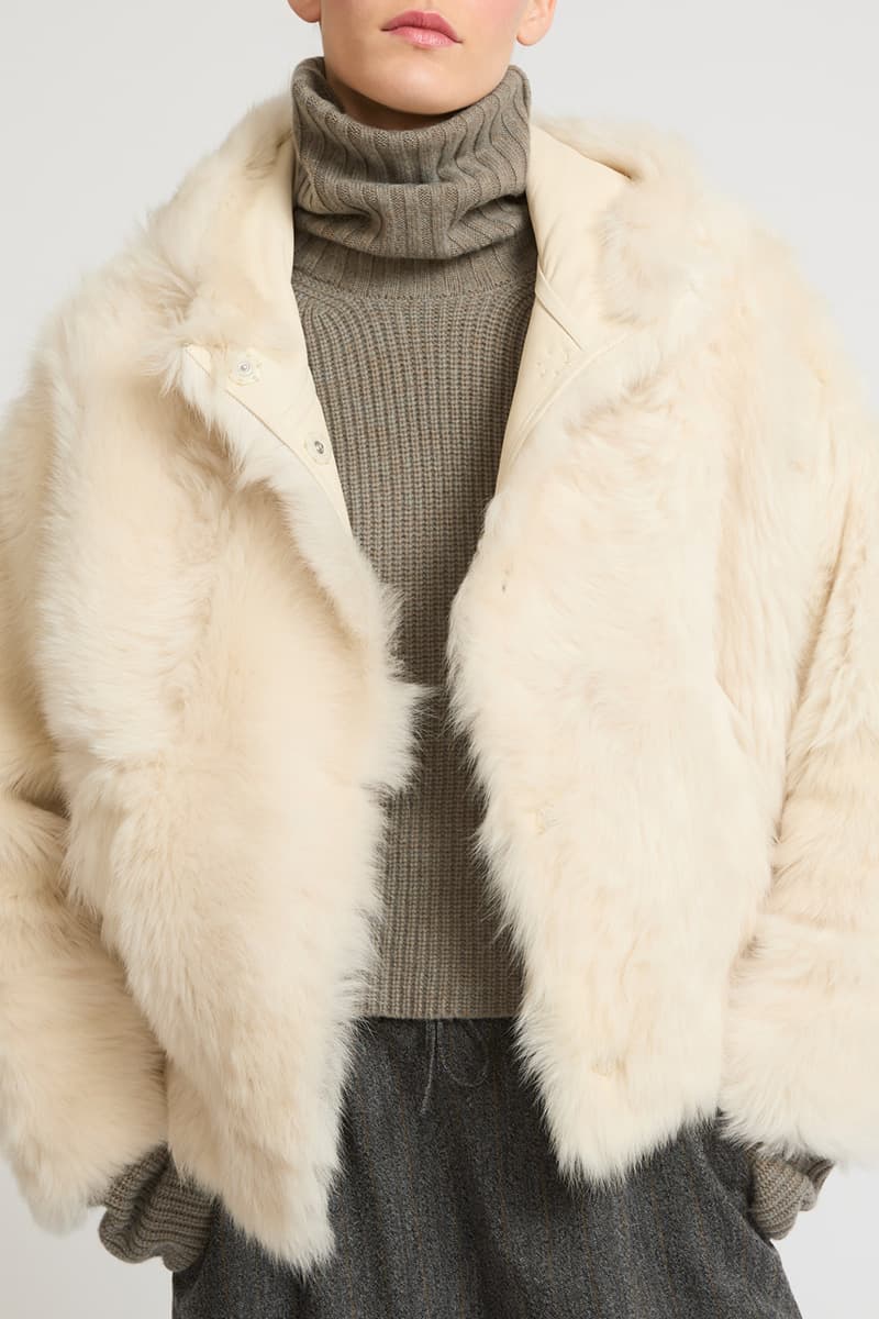 후디 숏 소프트 재킷 CE4WFFUCO004C11