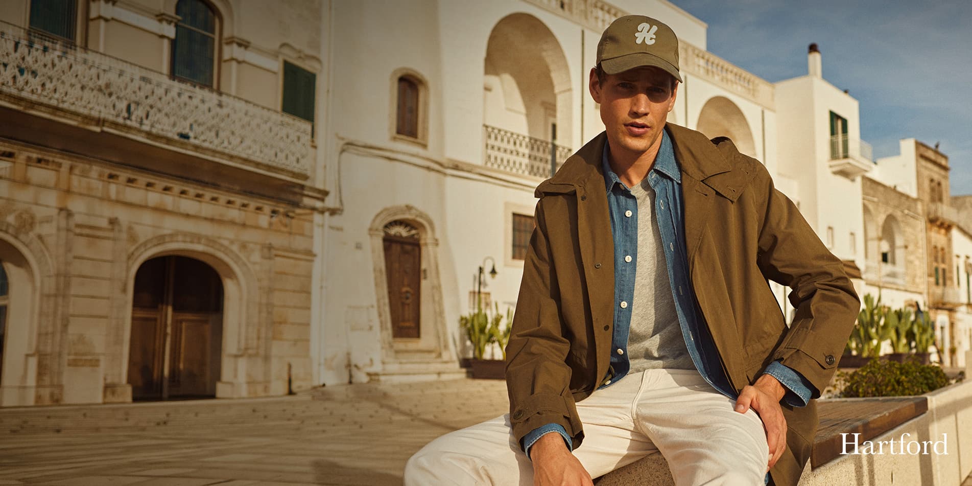 MODERN ESSENCE 'HARTFORD'