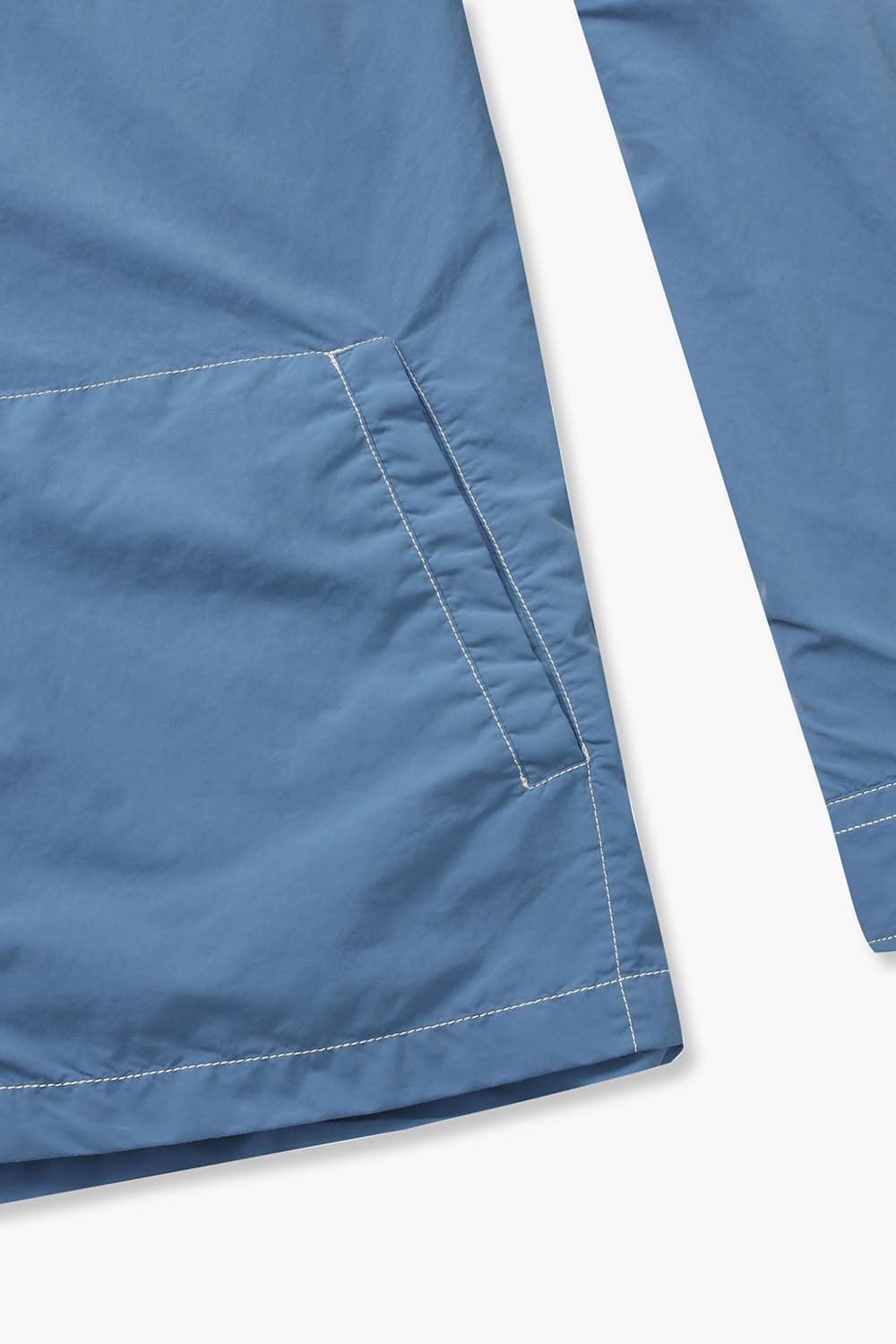 DEXTER 나일론 스티치 하이넥 004 블루 점퍼