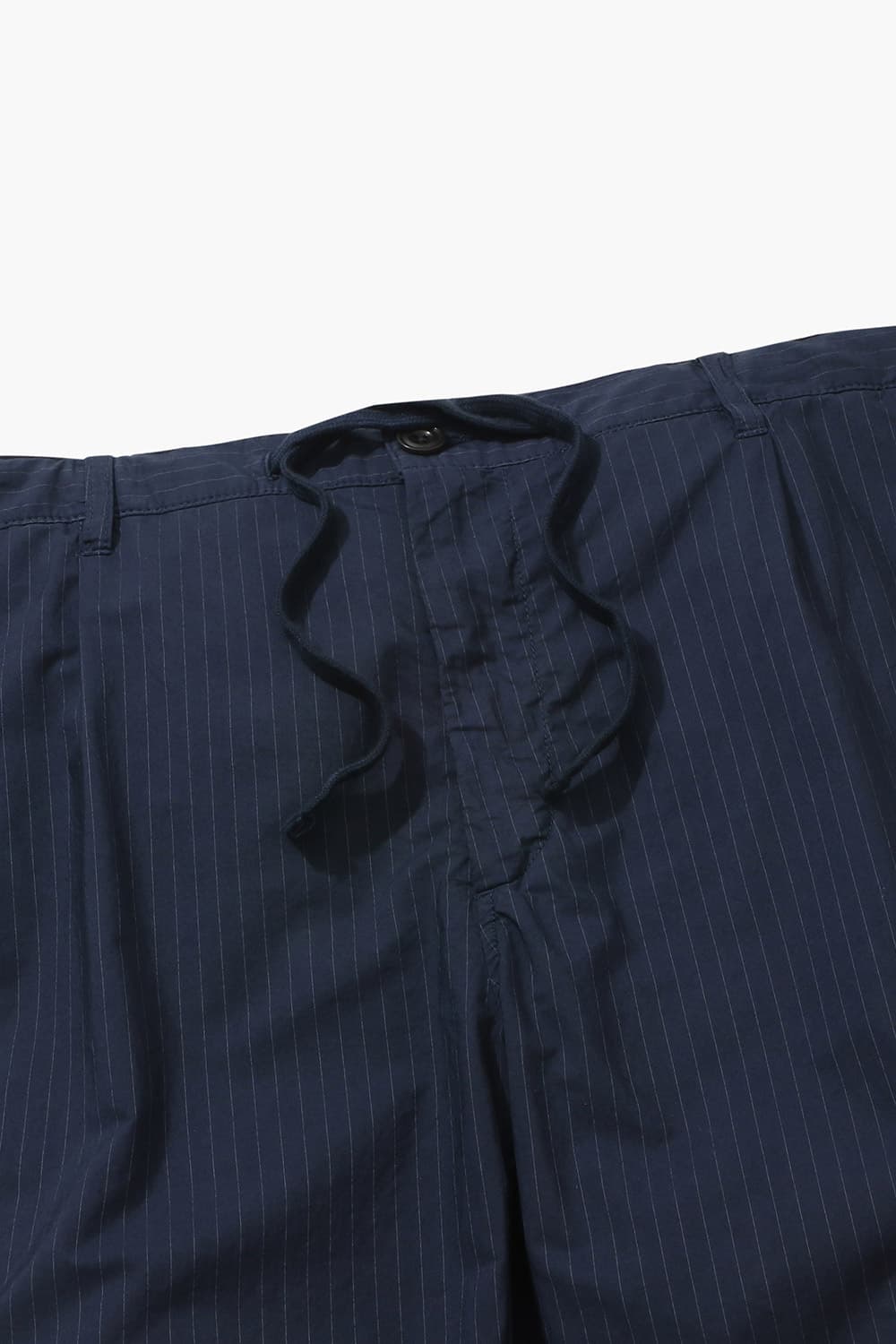 TANKER 코튼 스트라이프 드로우스트링 세미와이드 005 다크네이비 팬츠