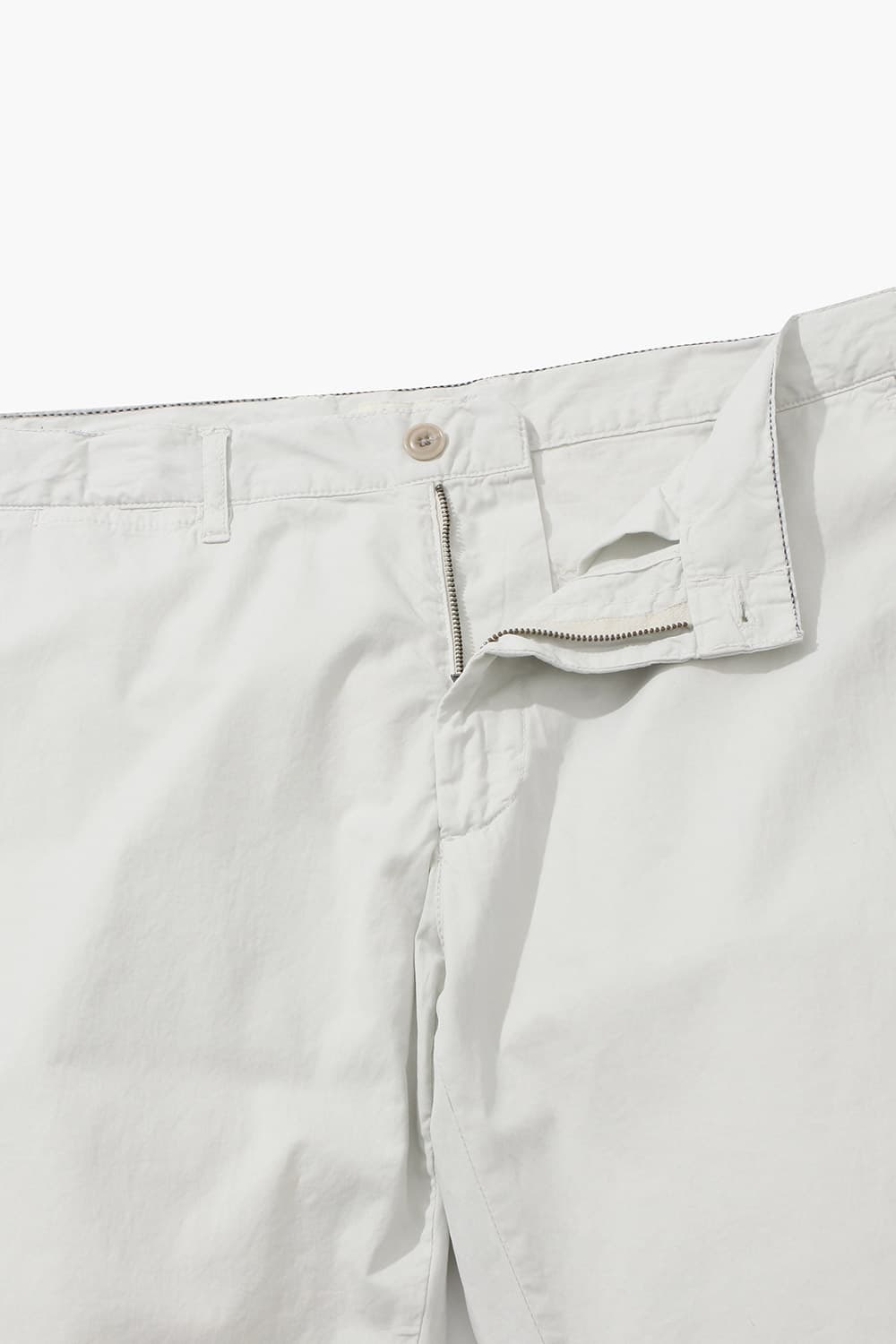 TYRON 코튼 테이퍼드 001 화이트 팬츠