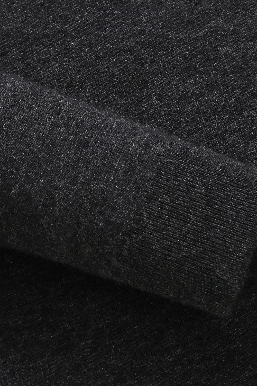 캐시미어 터틀넥 차콜그레이 긴소매 니트