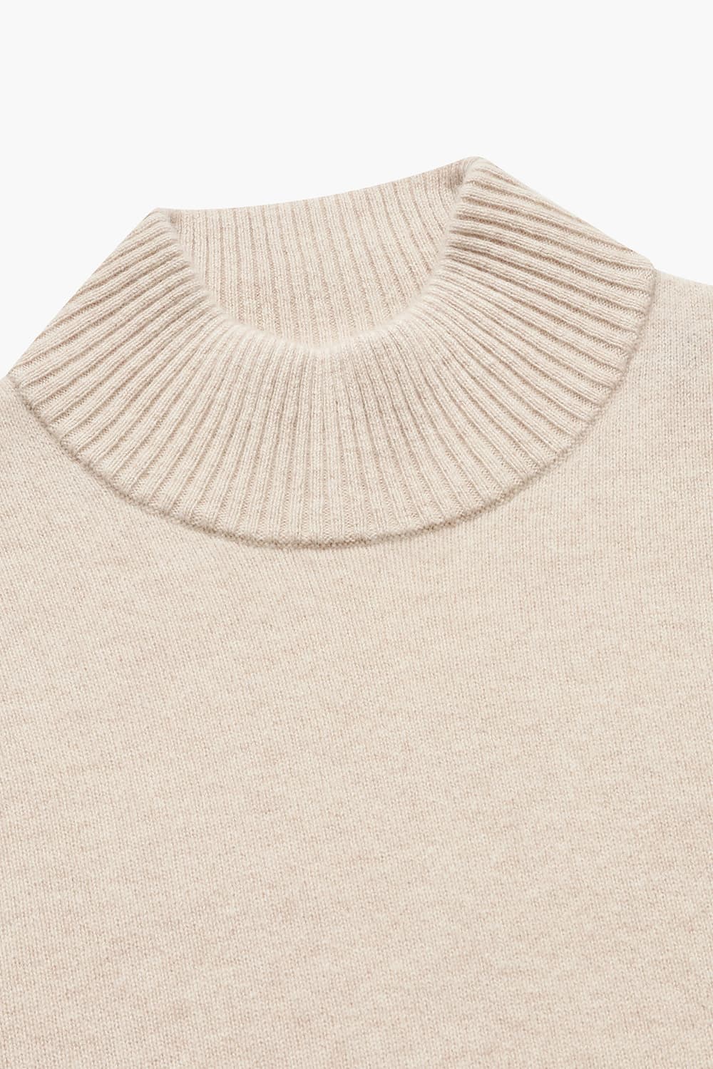 캐시미어 헨리넥 라이트베이지 긴소매 니트