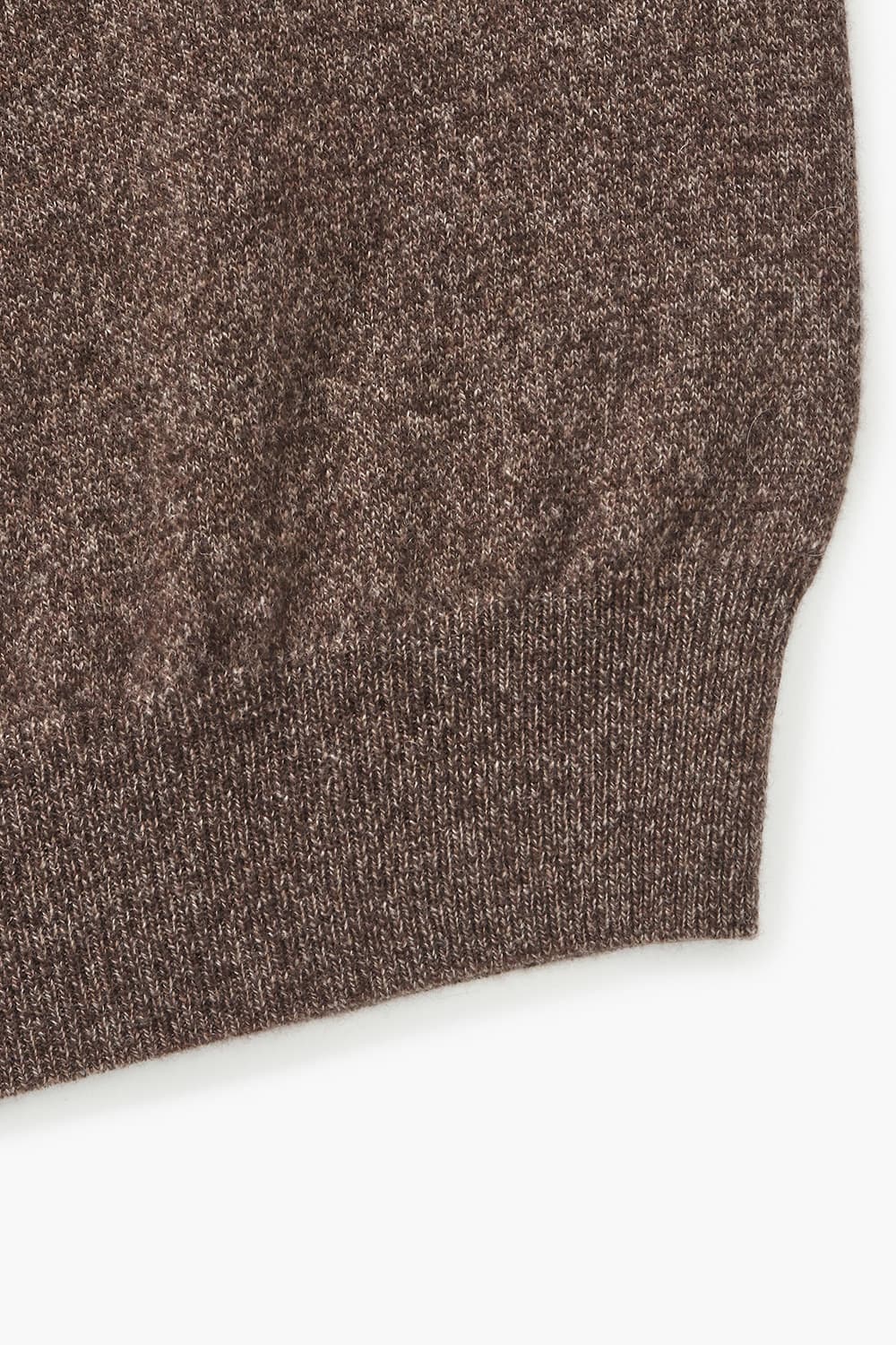 캐시미어 폴로 다크브라운 긴소매 니트