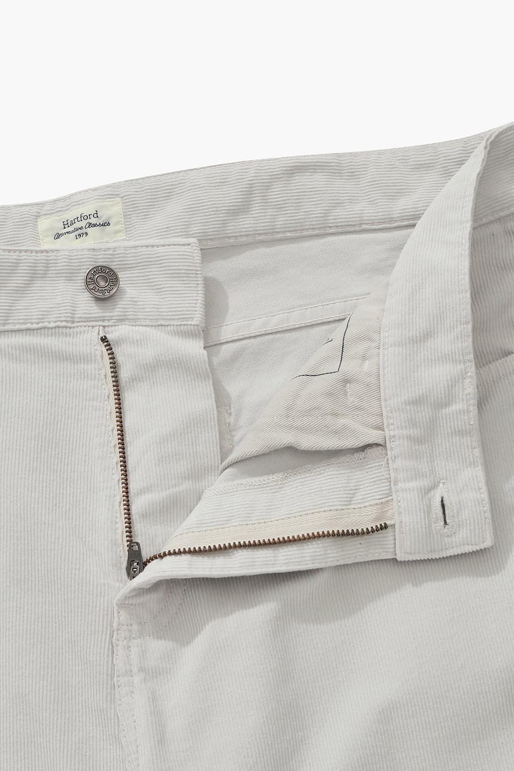 TIM 코튼 세미와이드 103 화이트 캐주얼 팬츠