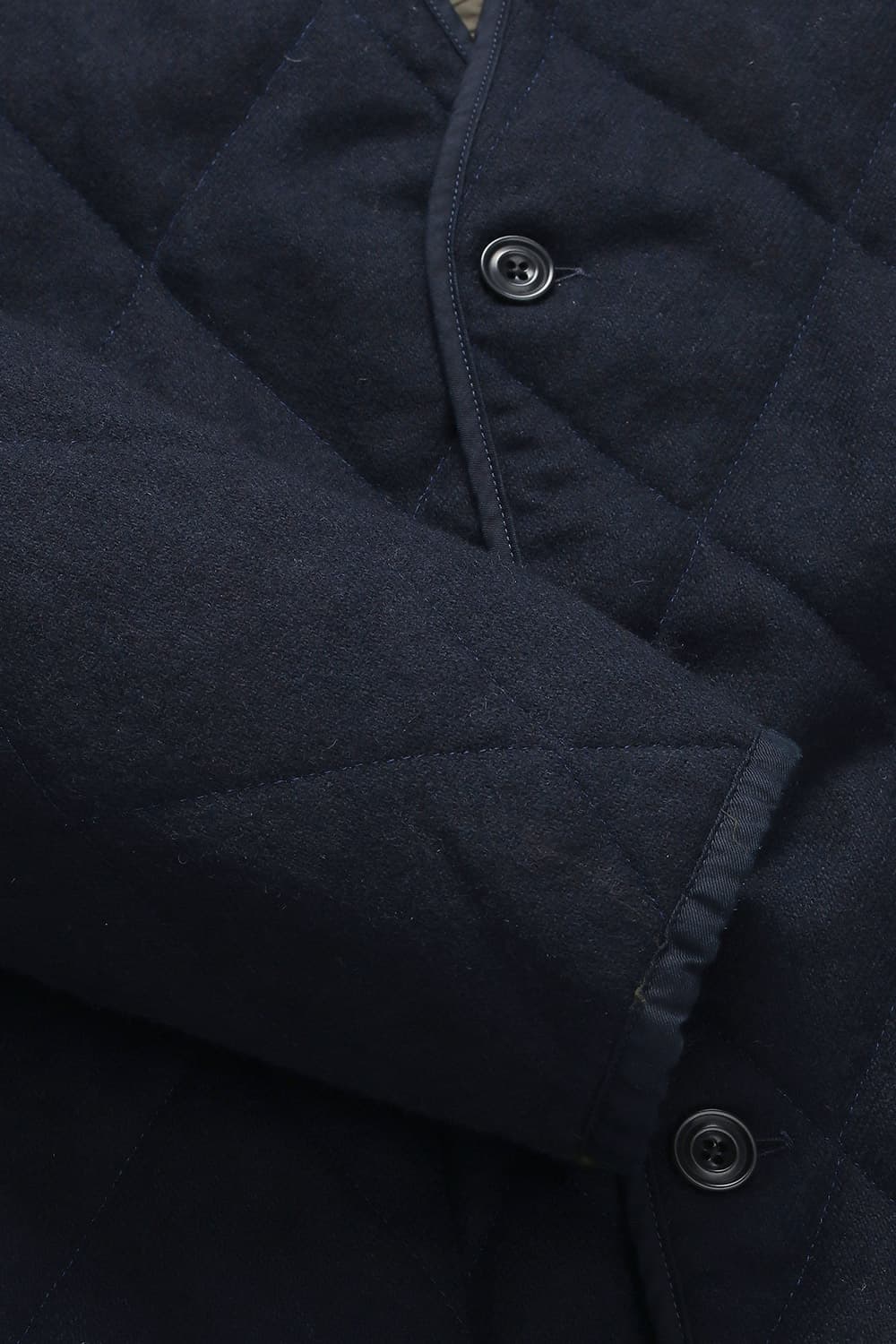 CHUCK 울 혼방 경량 114 다크네이비 다운 점퍼