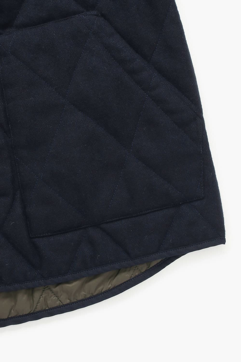 CHUCK 울 혼방 경량 114 다크네이비 다운 점퍼