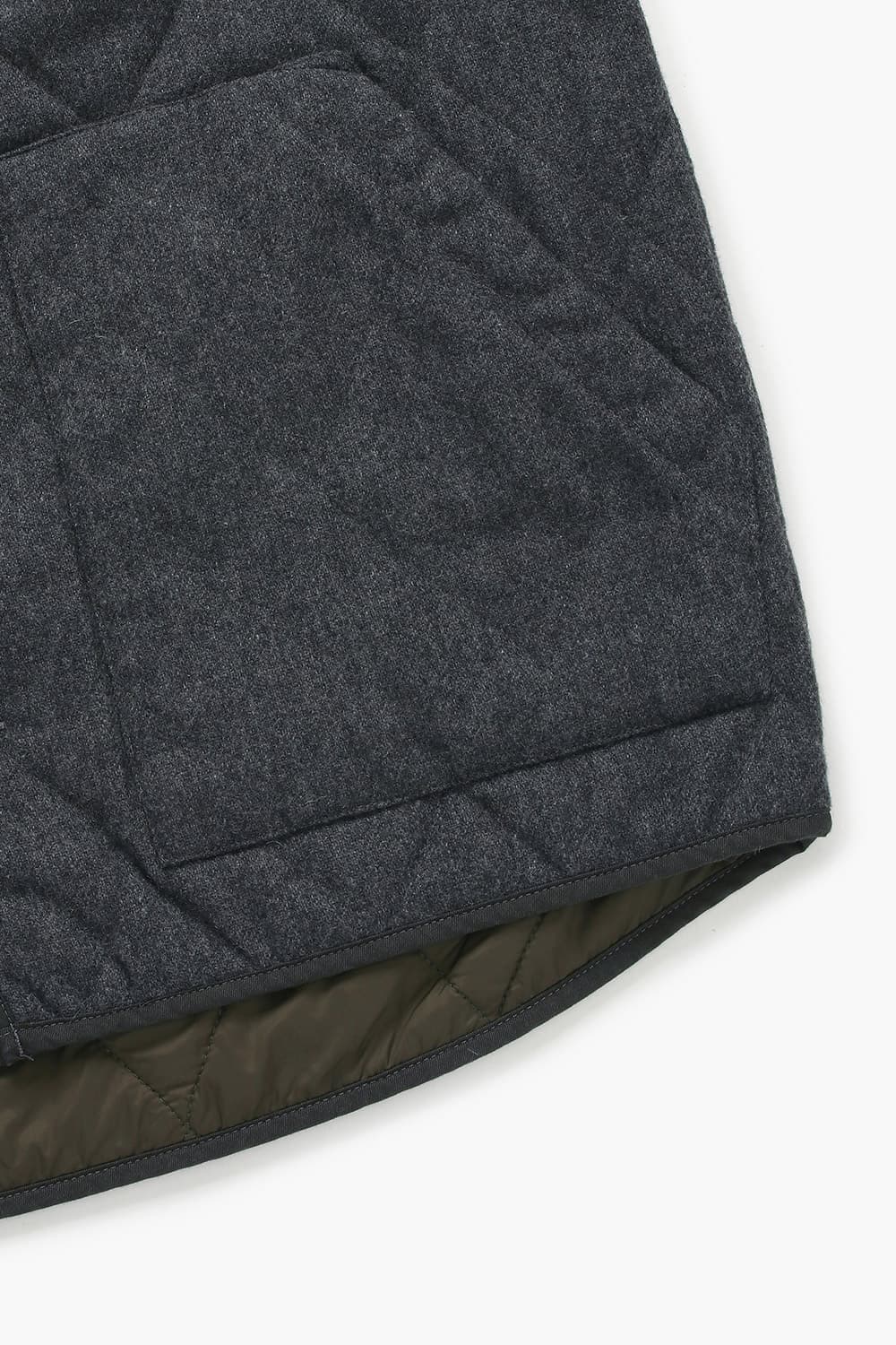 CHUCK 울 혼방 경량 114 차콜그레이 다운 점퍼