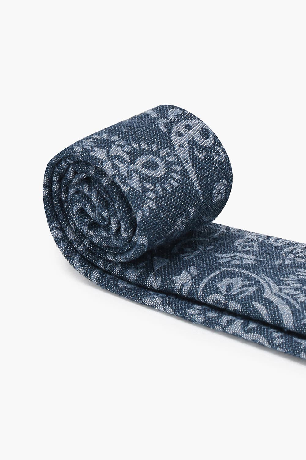 실크 혼방 기하학 패턴 116 다크네이비 넥타이