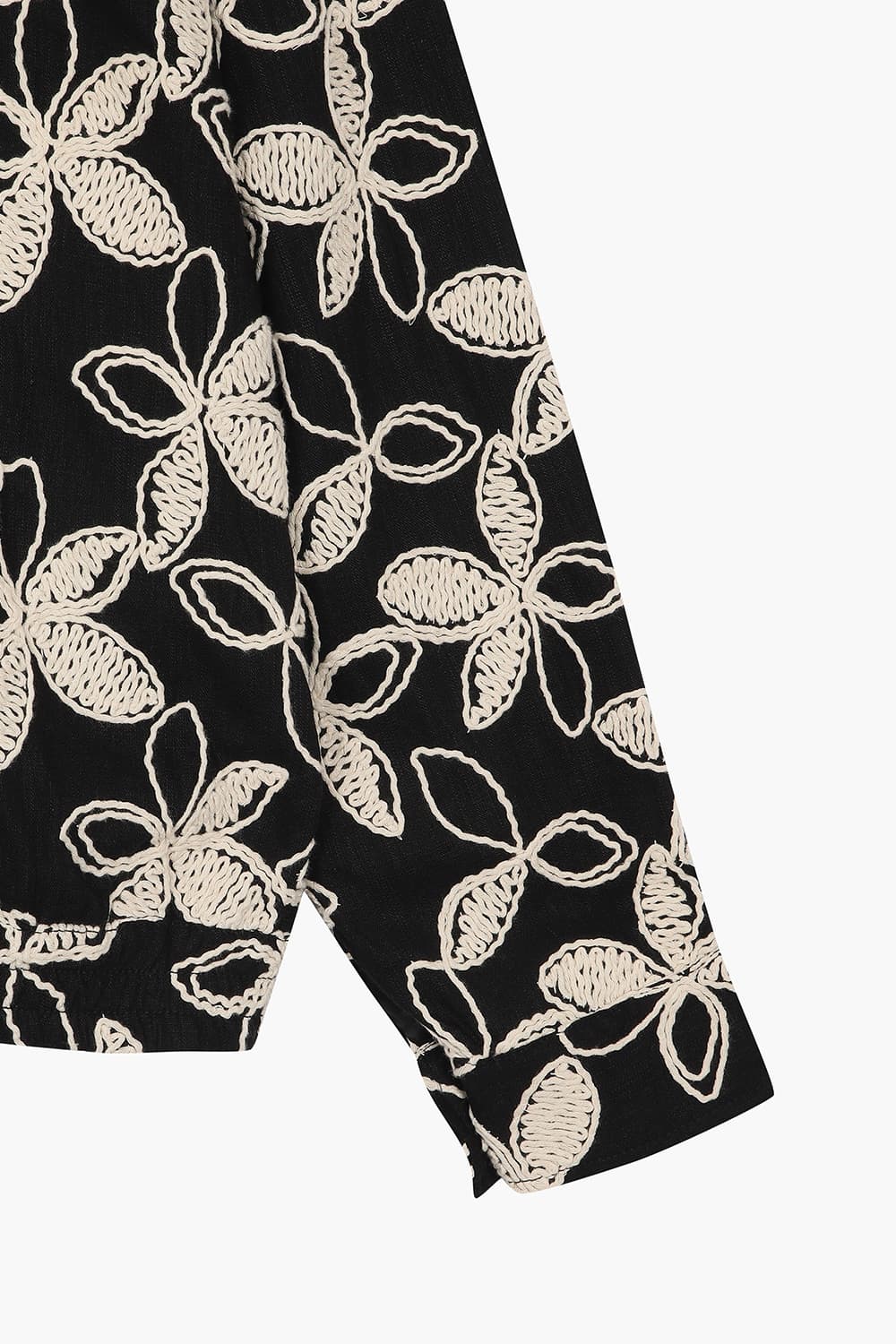 CLANCY 린넨 혼방 플라워 패턴 103 블랙 셔츠