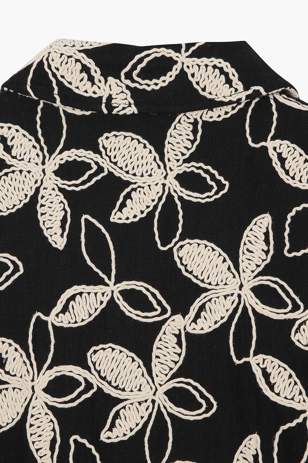 CLANCY 린넨 혼방 플라워 패턴 103 블랙 셔츠