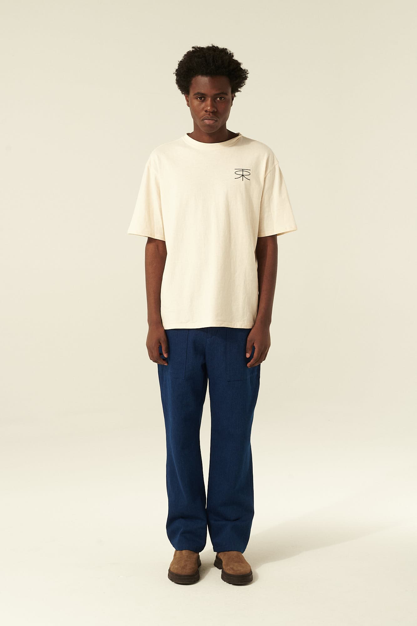 THORSTEN 코튼 로고 104 아이보리 반소매 티셔츠