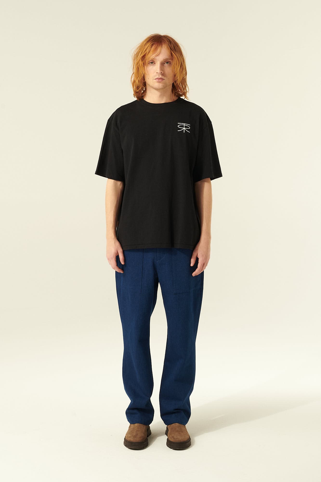 THORSTEN 코튼 로고 103 블랙 반소매 티셔츠