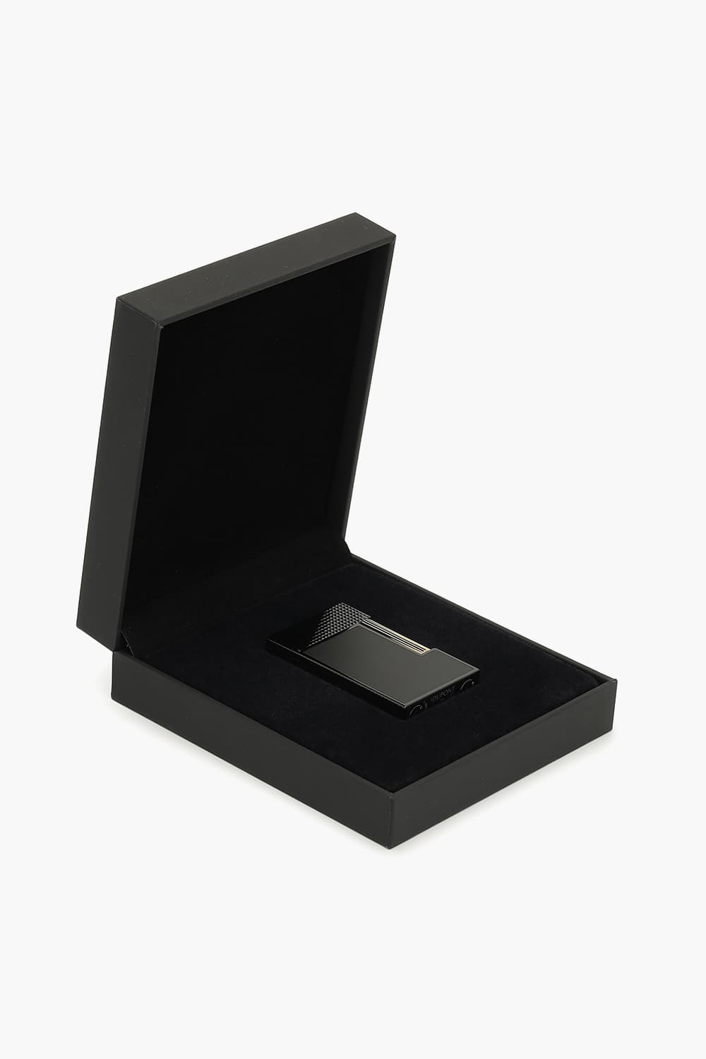 26 블랙 에디션 라인2 라이터 골드 CA16601BE