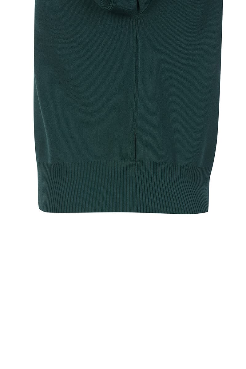 숄더버튼 크롭 니트 CE3SFYSTP029C77