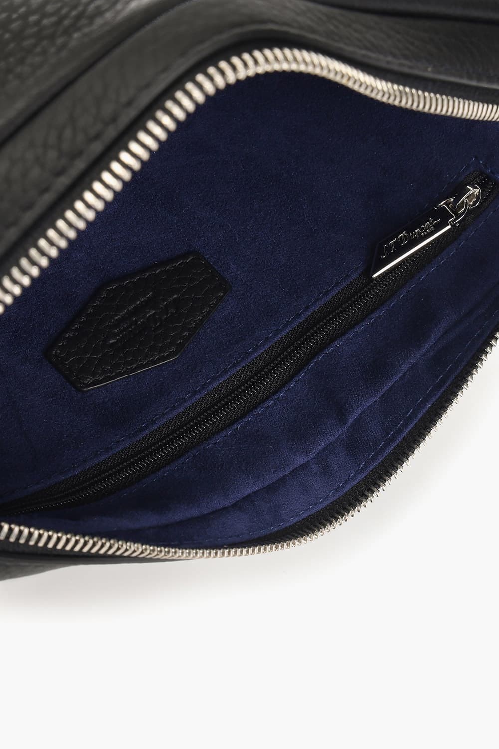 네오캡슐그레인 스몰 클러치 블랙 CG181245Z