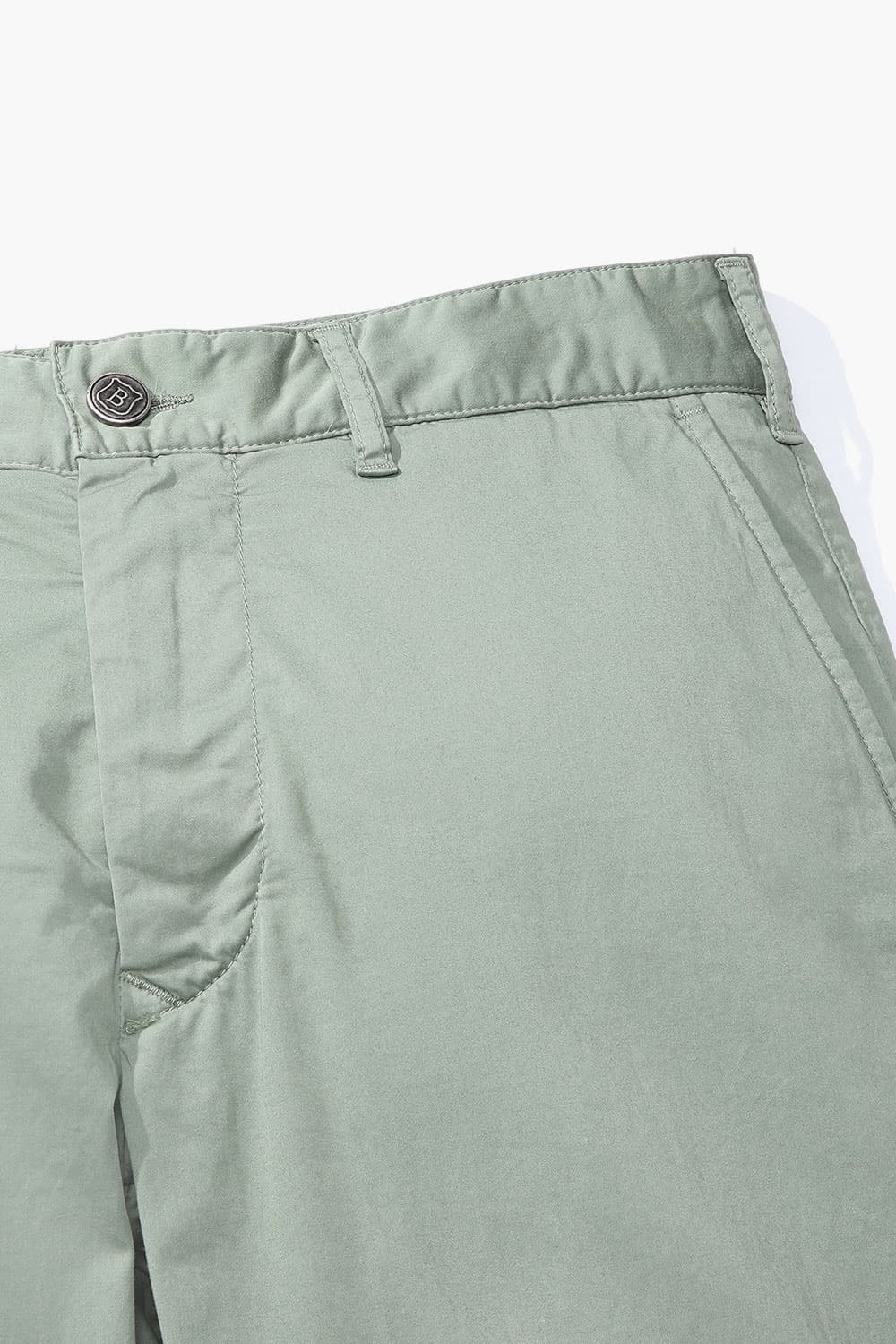 코튼 솔리드 슬림팬츠 그린 RE3SMBAPT301R75