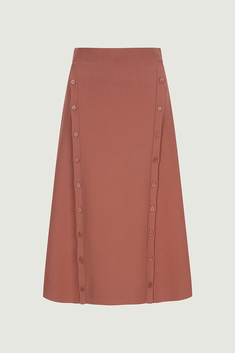 니트 버튼디자인 플레어 스커트 CE4SFYSSK046C25