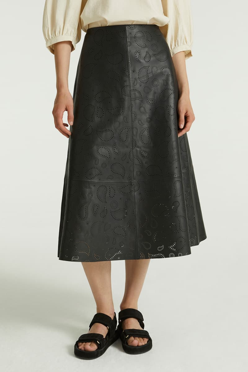 펀칭 맥시 스커트 CE4SFYSSK020C99