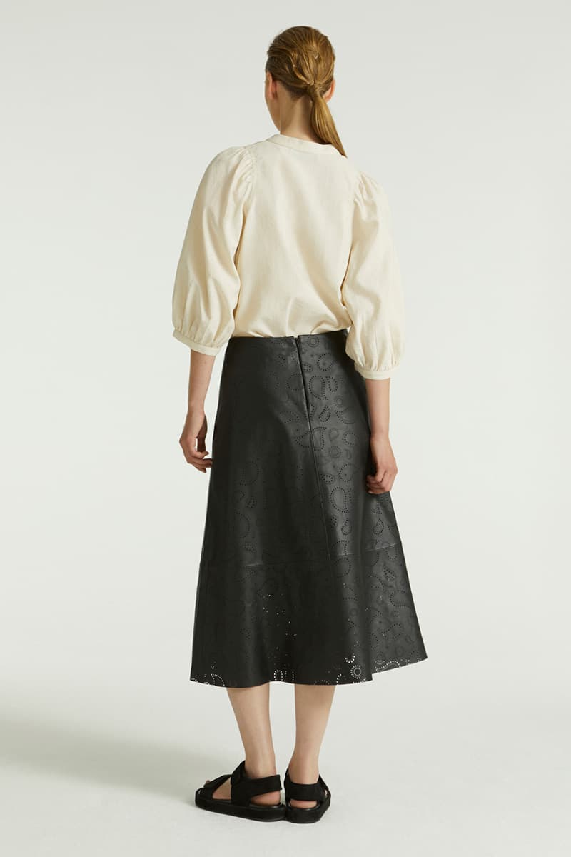 펀칭 맥시 스커트 CE4SFYSSK020C99