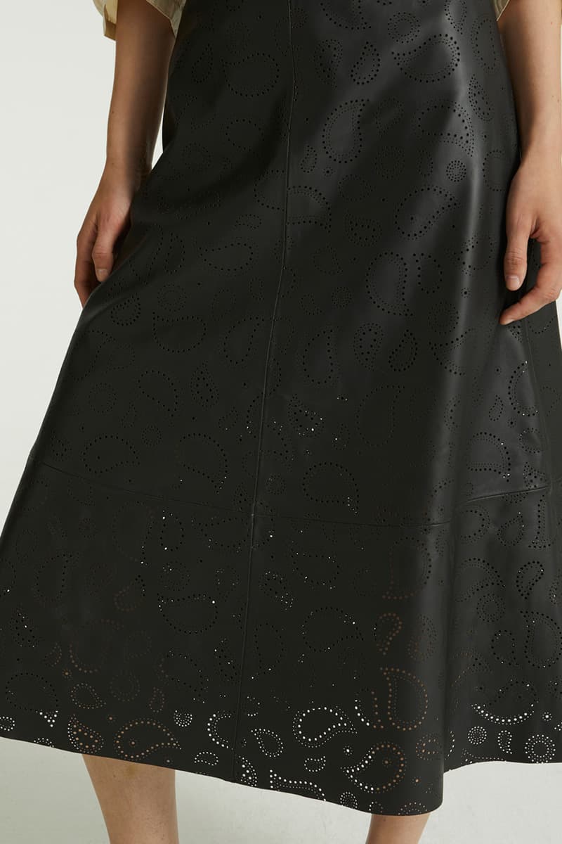 펀칭 맥시 스커트 CE4SFYSSK020C99