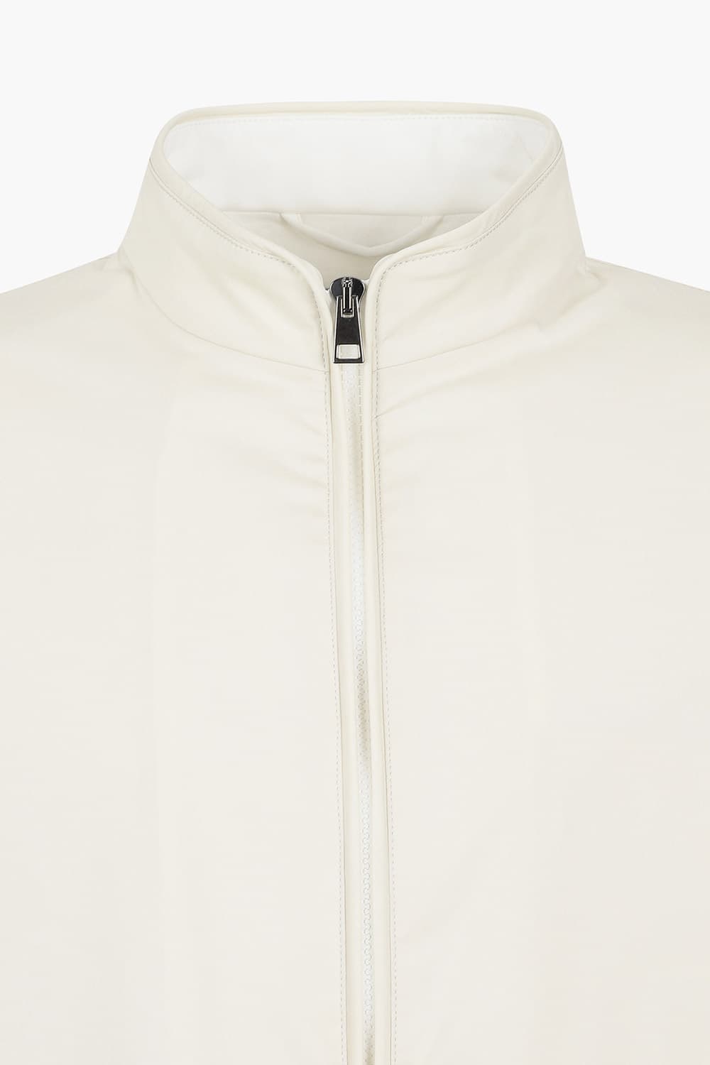 코튼 베이직 하이넥 아이보리 점퍼