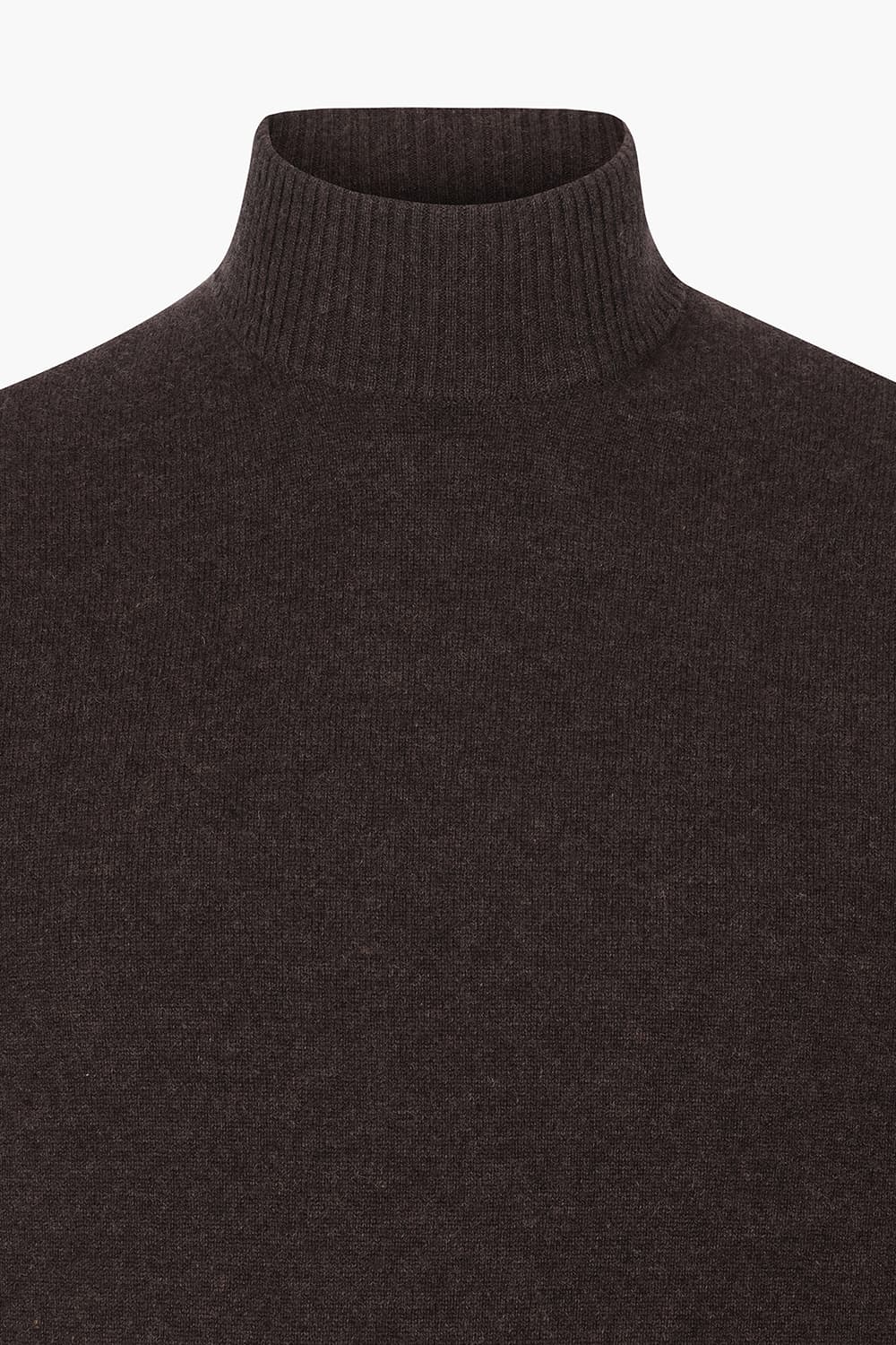 캐시미어 터틀넥 다크브라운 긴소매 니트