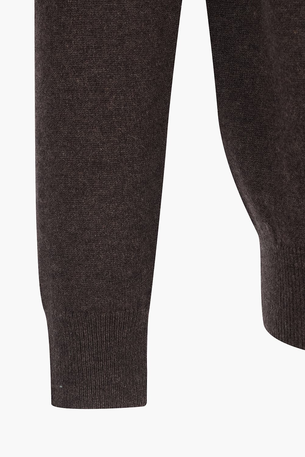 캐시미어 터틀넥 다크브라운 긴소매 니트